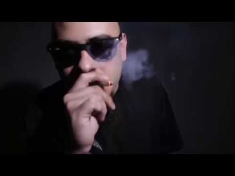 Santa Estilo ft Bicho Ramirez-Dedos Amarillos(NO OFICIAL)