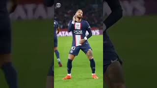 Download lagu Neymar's Incredible Dance Moves #neymar #dance 🕺🕺💃💃 mp3