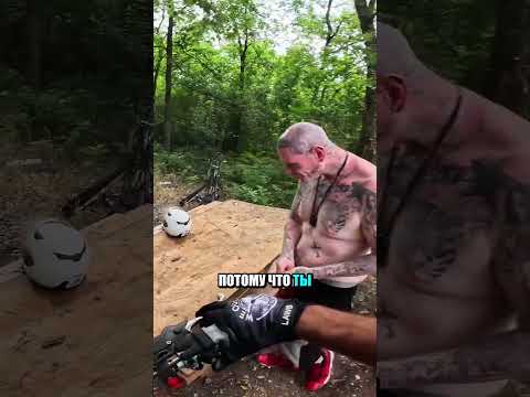 Наткнулся на украденный мотоцикл (@paulsohard )