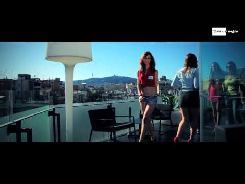 Dr. Bellido Feat. Papa Joe - Seniorita (Official Video)