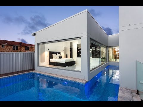 42 Chamberlain Road, Padstow