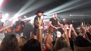 Montgomery Gentry - Ever Stop Loving Me Sarasota Florida 10/14/16