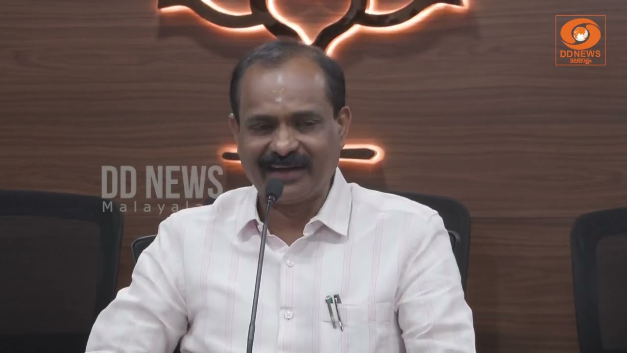 കപിൽ സിബിലിന് കേരളത്തിലെ മന്ത്രിമാരോട് വാശിയാണോ?.. ന