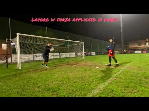 LAVORO DI FORZA INIZIO SETTIMANA  PORTIERI PRIMA SQUADRA  AURORA SERIATE 