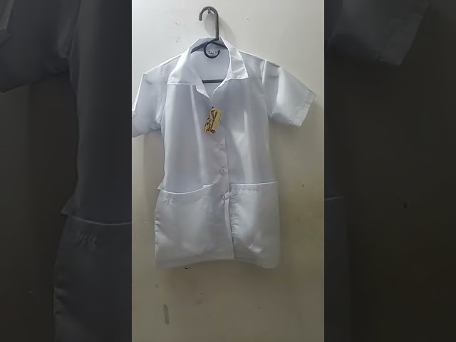 Vídeo relacionado con FAHAKO Bata Laboratorio Niño Niña, Algodón Batas Blanca Laboratorio Niño Niña Manga Larga Disfraz Cientifico Batas Medico Cientifica Enfermera Doctor para Estudiant Cosplay, M