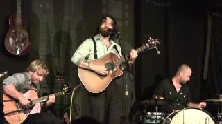 Sean Rowe - The Walker - Live at McCabe's