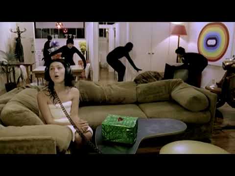 Goodshirt - Sophie (Official Music Video)