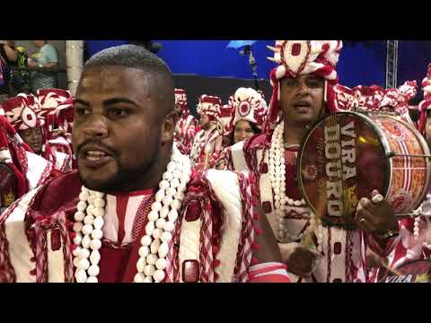 Bateria da Viradouro no desfile das campeãs 2020!