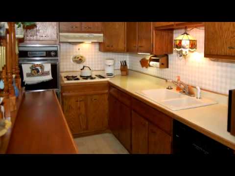 1215 Lennoxshire Dr.