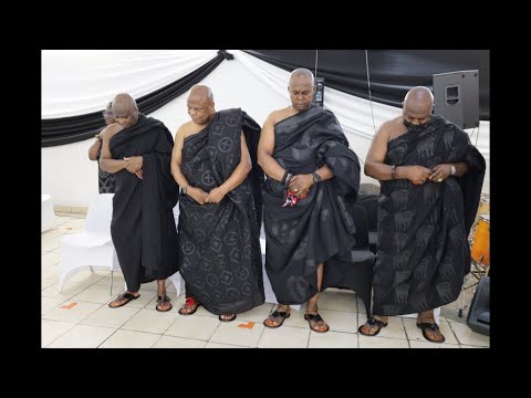 PAPA (Happy Father’s Day to all the wonderful dads in this world)