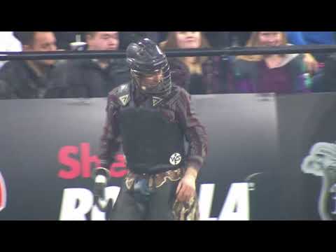 Cody Casper rides Ivy League for 85.5 points (PBR)