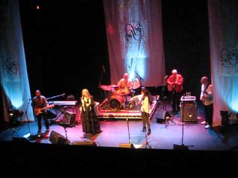 Steeleye Span "The Weaver and the Factory Maid"