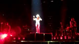 &#39;Show Me&#39; Bruno Mars - The Moonshine Jungle Tour at London O2 Arena - Oct 9, 2013 HD