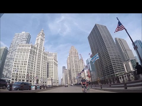 DownTown Chicago (Fixie Fools in Good Weather)