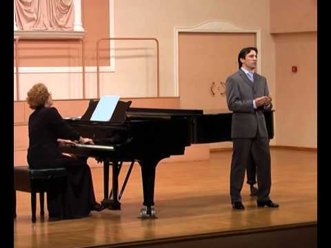 "UNA FURTIVA LAGRIMA" ROMANOVSKY SERGEY