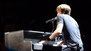 &quot;But For The Grace Of God/Raining on Sunday/Making Memories of Us&quot; - Keith Urban in Nashville 2/1/14