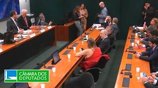  Fim da escala 6x1: impactos da jornada de trabalho no Brasil - 10/12/2025 10:00