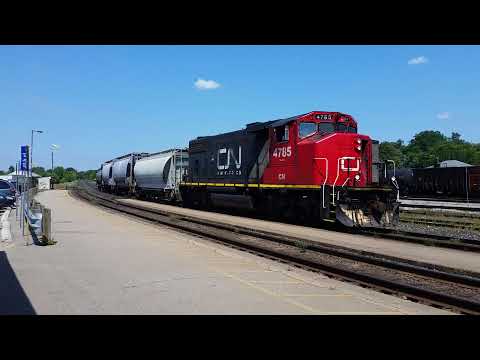 [HD] CN L580 - CN 4785 at Brantford (July 12 2016)