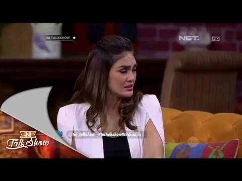 Ini Talk Show 02 November 2014 Part 1/4 - Nina Tamam, Luna Maya dan Adyia