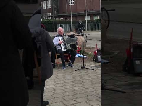 Hamburg ist bunt (Uwe Everding Böhm)