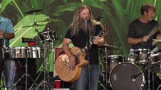 Jamey Johnson - Eastbound and Down (Live at Farm Aid 2017)
