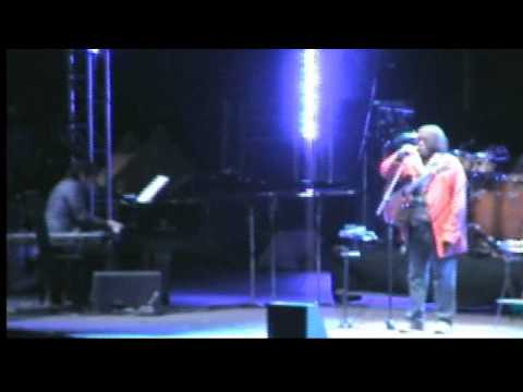 FMM2009 27 - Milton Nascimento e Wagner Tiso 08 - Coração de Estudante