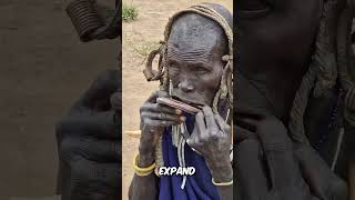 Download lagu Why This Ethiopian Tribe Wear Lip Plates! mp3