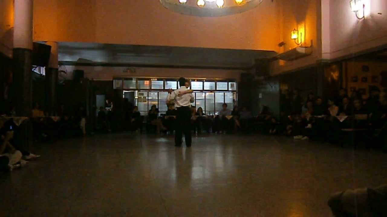 Geronimo Dorkas y Eva Lehrmann en El Motivo Tango, 30/7/12. Noche de desafíos!