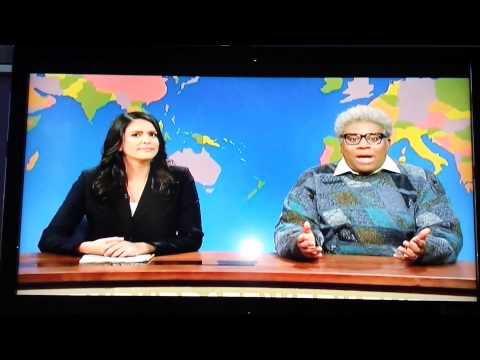 SNL's Mr. Senior dislikes an early Christmas