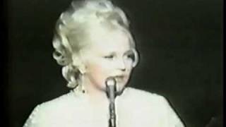 Peggy Lee - Is That All There Is?