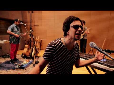 Aeropiano Studio Session - Tu Perfume