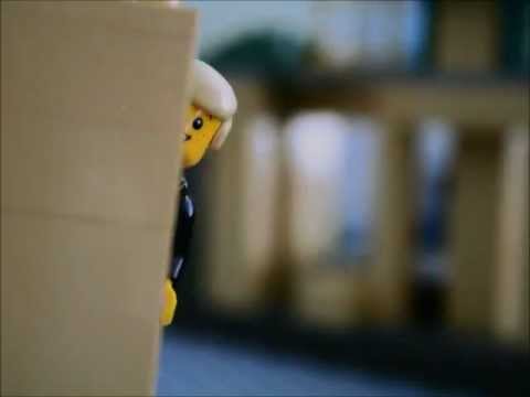 Skrillex - Bangarang (LEGO Video)