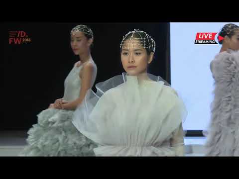 Barli Asmara - Wardah Sinar & Pijar - Indonesia Fashion Week 2018