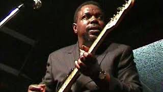 Lurrie Bell - B.L.U.E.S. On Halsted, Chicago. 2010