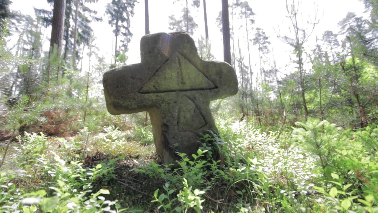 Szlakiem kamiennych krzyży w Choińcu