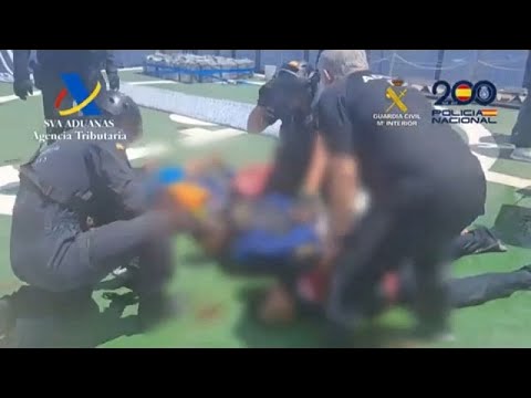 Drogenrazzia in Spanien: Mutmaßliche Schmuggler versenken Narco-U-Boot