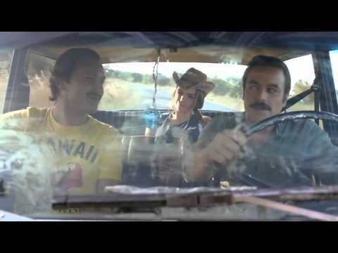 Biz de seni yolda görünce orospu sandıydık :)