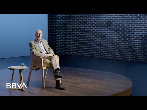 Arturo Pérez-Reverte, escritor: "A mi edad tengo muy pocas certezas y muchas incertidumbres"