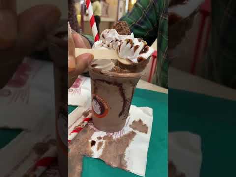 Ferrero rocher shake At chocolate room 😻#food #jharkhand #ranchi