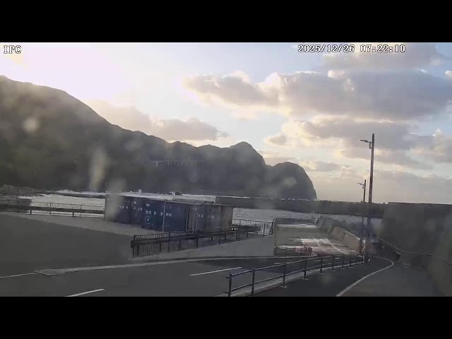 八重根漁港（八丈島）