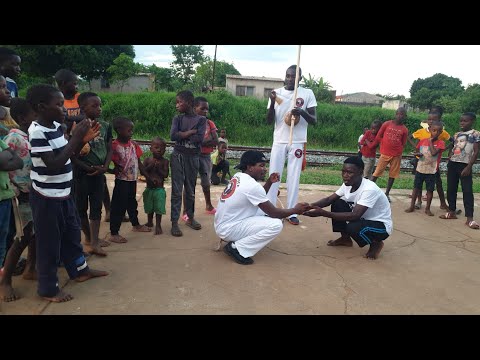 VEJA COMO FOI O PRIMEIRO TREINO COM MESTRE PEIXINHO DO GRUPO SENZALA