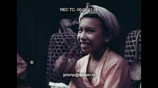 bathing ceremonies Dutch Indies 30's Film 10