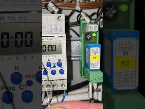 Настройка дня недели на таймере Theben TR610
