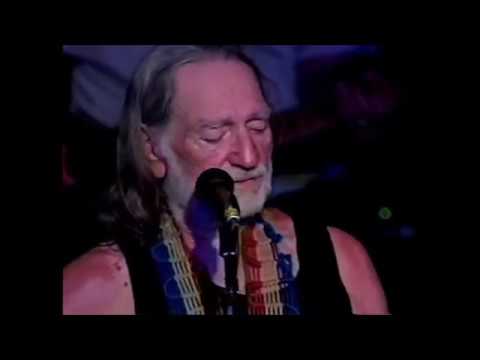 Willie Nelson live at Carl's Corner 2005 - The harder they come