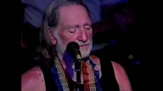 Willie Nelson live at Carl&#39;s Corner 2005 - The harder they come