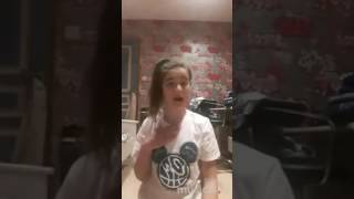 musical.ly sur jul je m&#39;en fou de ta nana 🤘