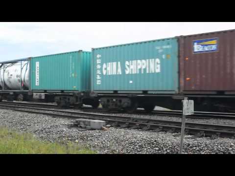 GL106/VL356 QUBE freight Islington Junction