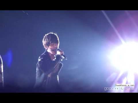 120713 Yeosu EXPO Pop Festival - What is Love Baekhyun fancam