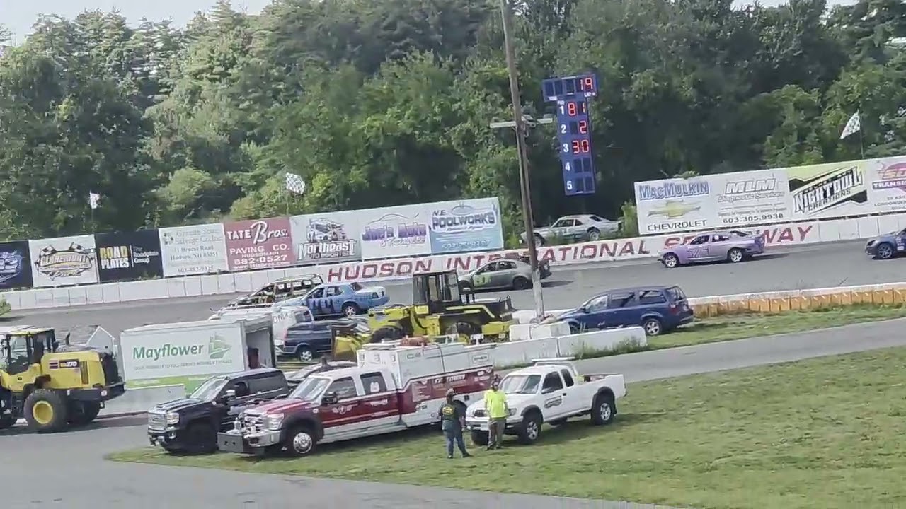 Hudson Speedway V6/V8 Enduro