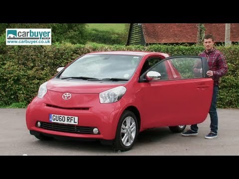Toyota iQ hatchback review - CarBuyer